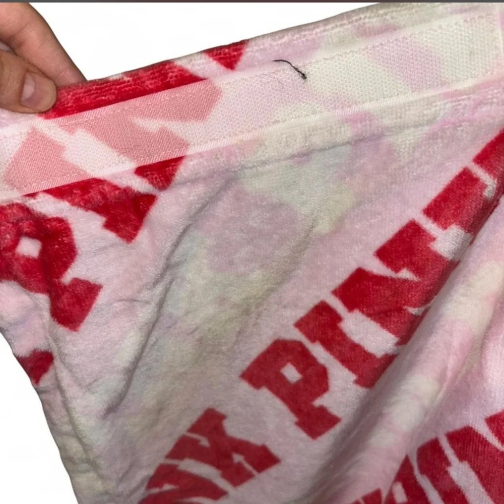 2020 PINK Victoria's Secret Pink and Red Logo towel #vs #pink #towel